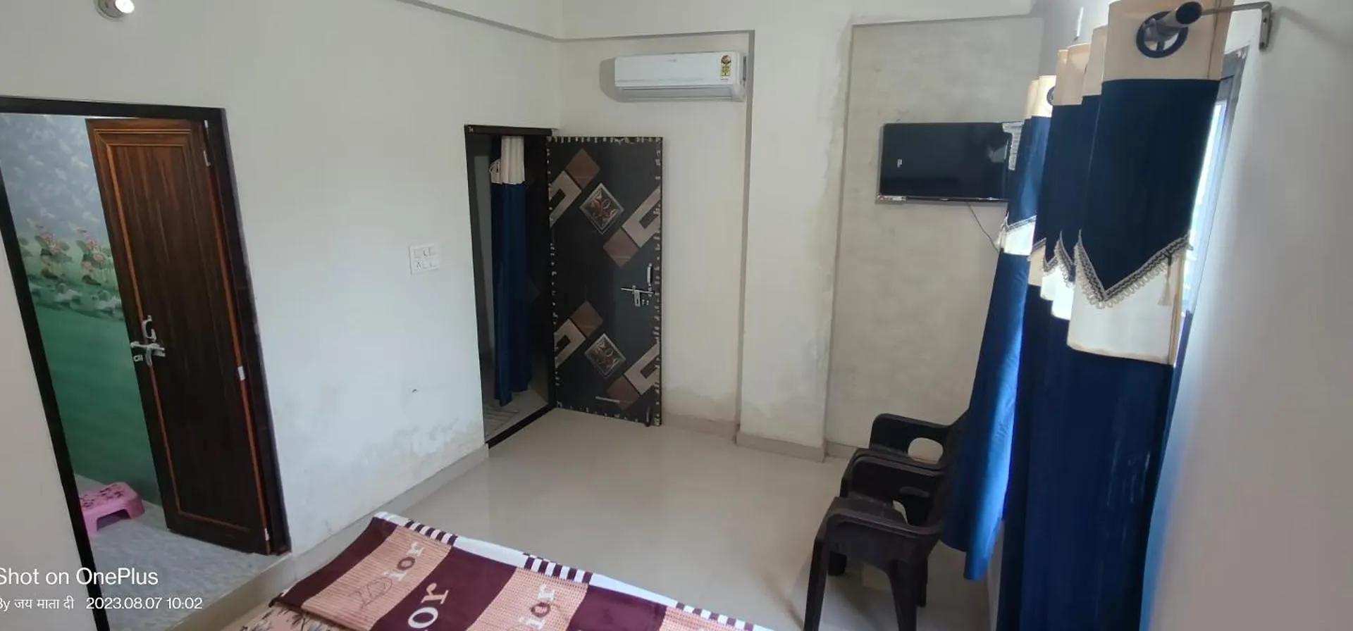 Skv Sharma Ji Home Stay Varanasi Guest house