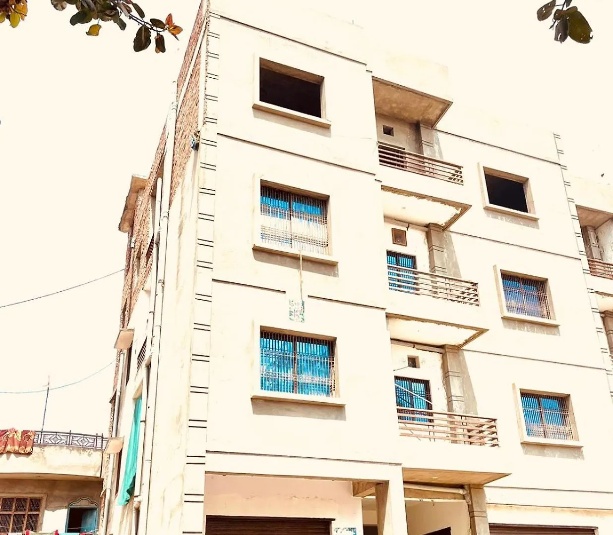 Skv Sharma Ji Home Stay Varanasi Guest house